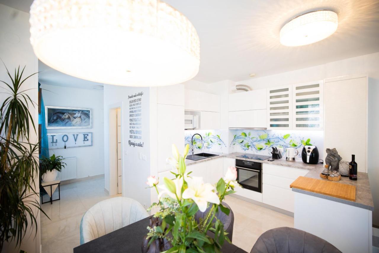 Tirkizni Val Apartman Zára Kültér fotó